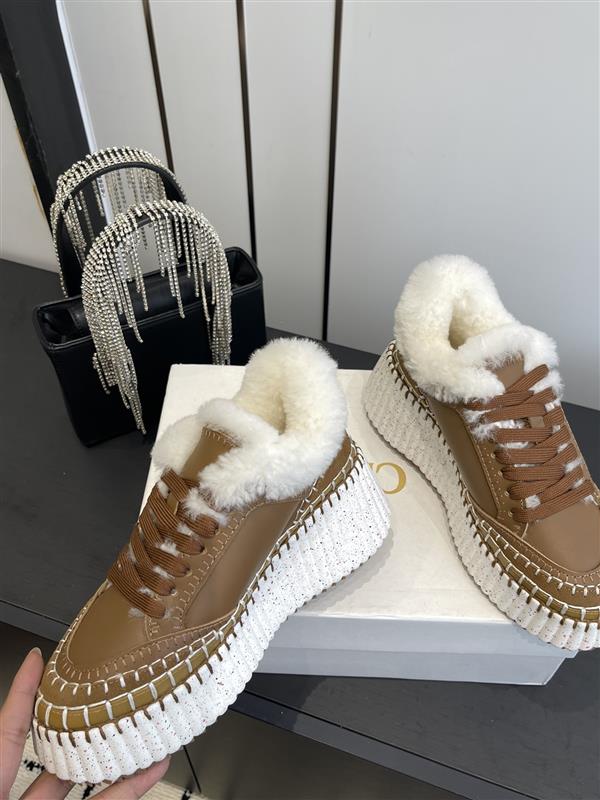 2025112815382181 410